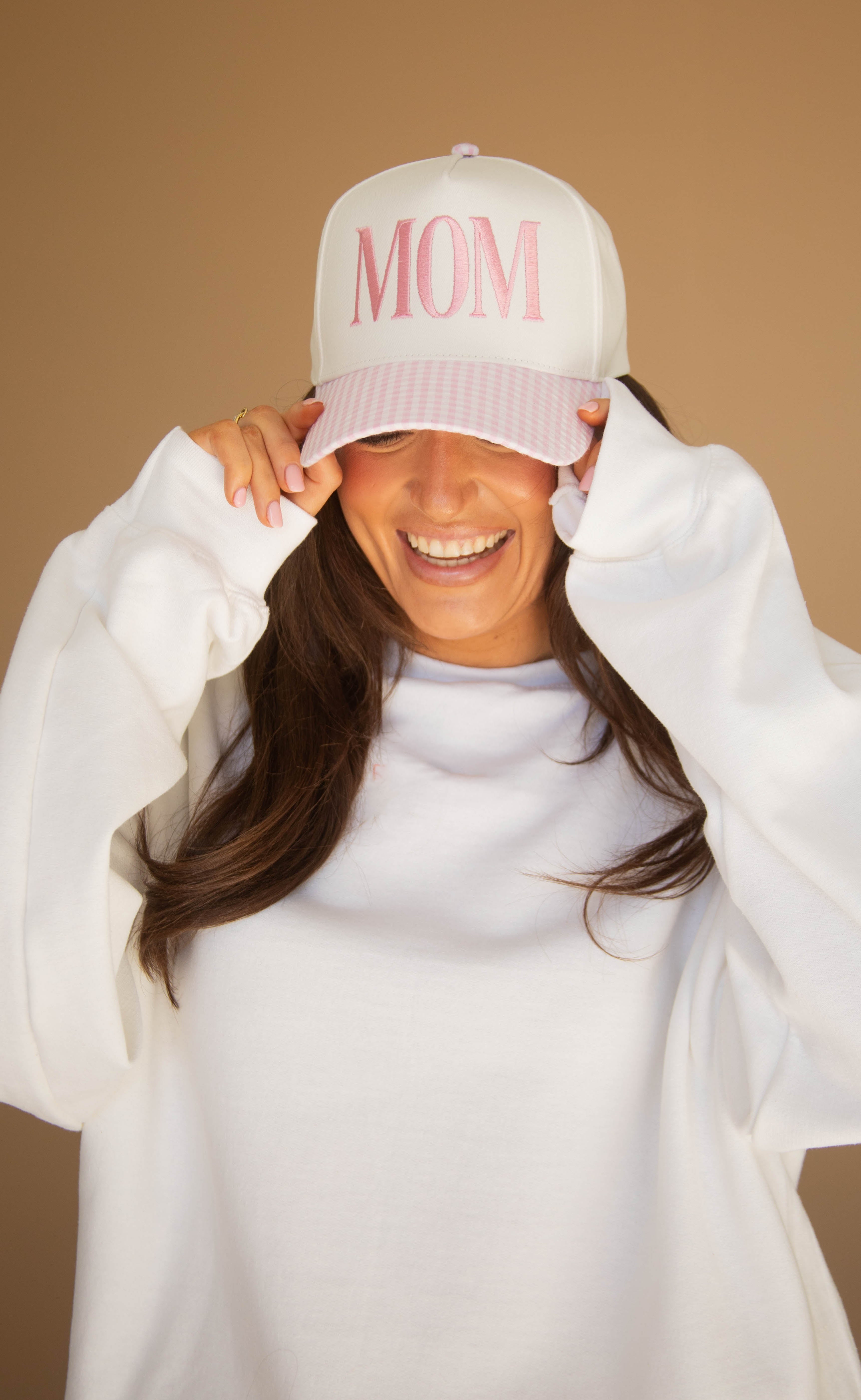 friday + saturday: mom gingham trucker - pink