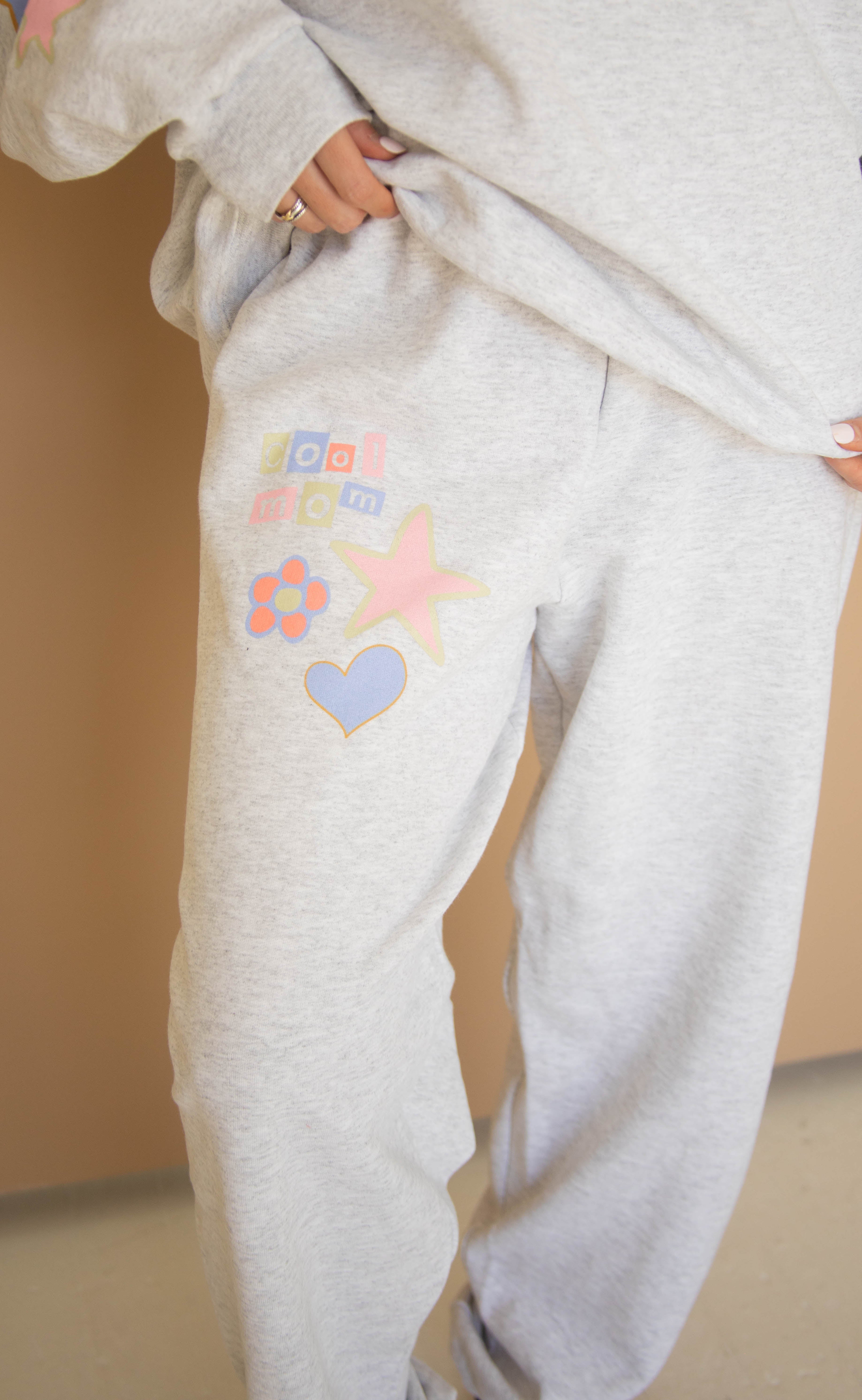 friday + saturday: cool mom sweatpants