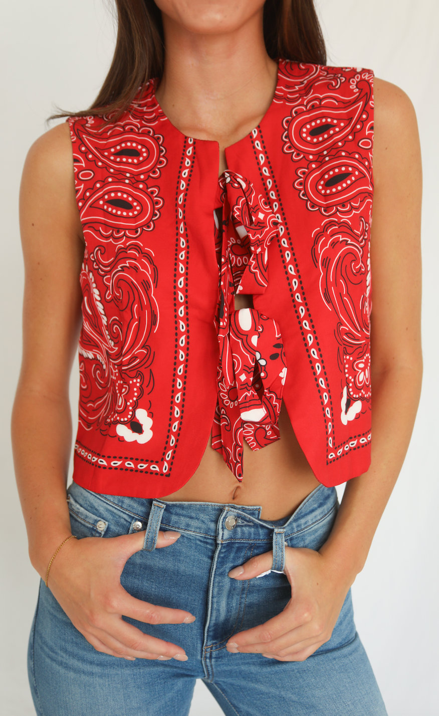 stagecoach bandana tie top